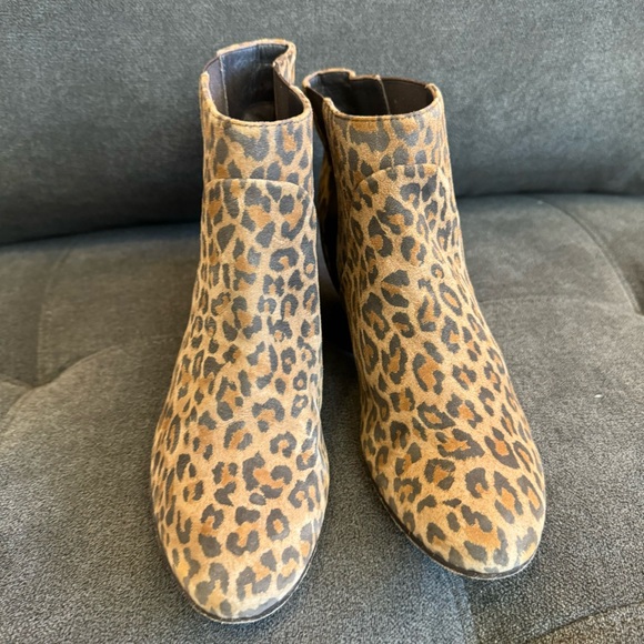 Golden Goose Dana Leopard Brown Boots Ankle Low Heel Booties - Picture 4 of 14